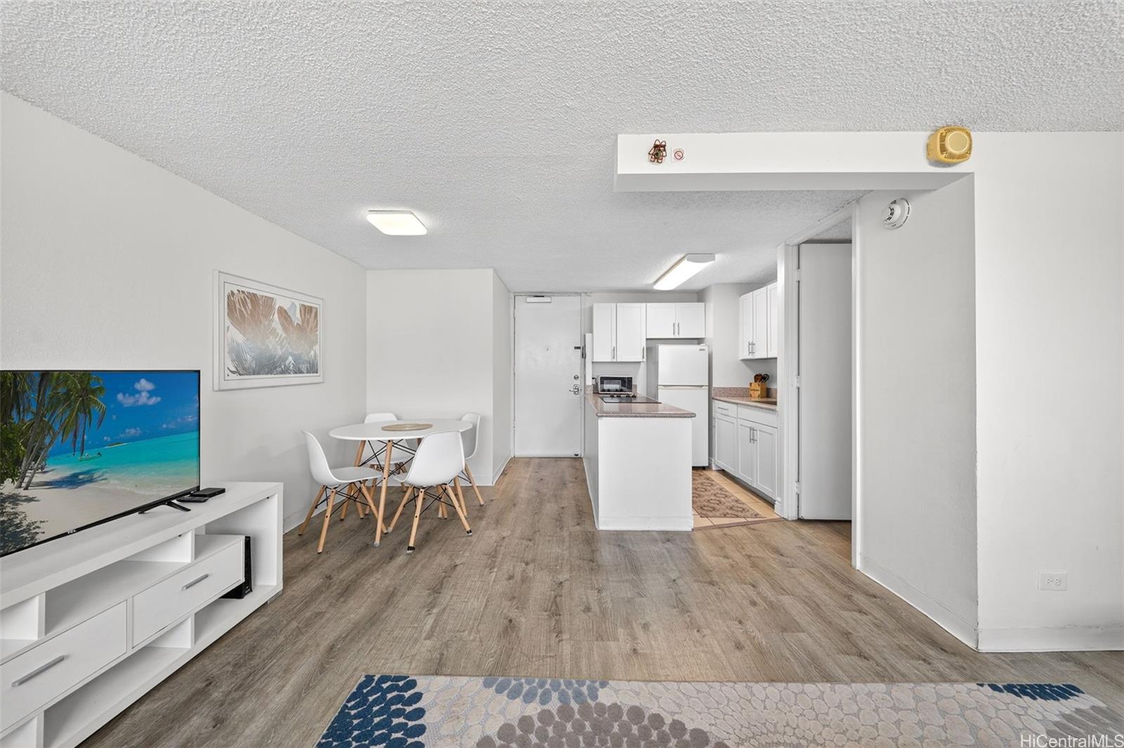 Island Colony condo # 1602, Honolulu, Hawaii - photo 9 of 25