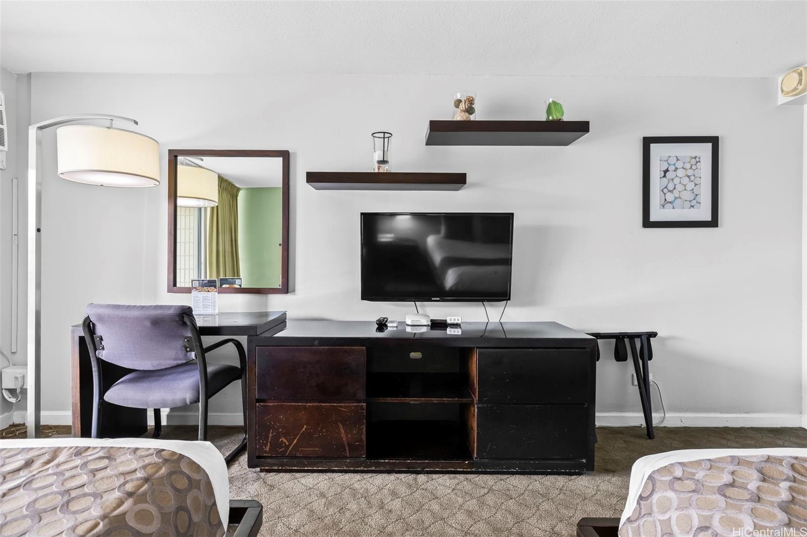 Island Colony condo # 1610, Honolulu, Hawaii - photo 11 of 24