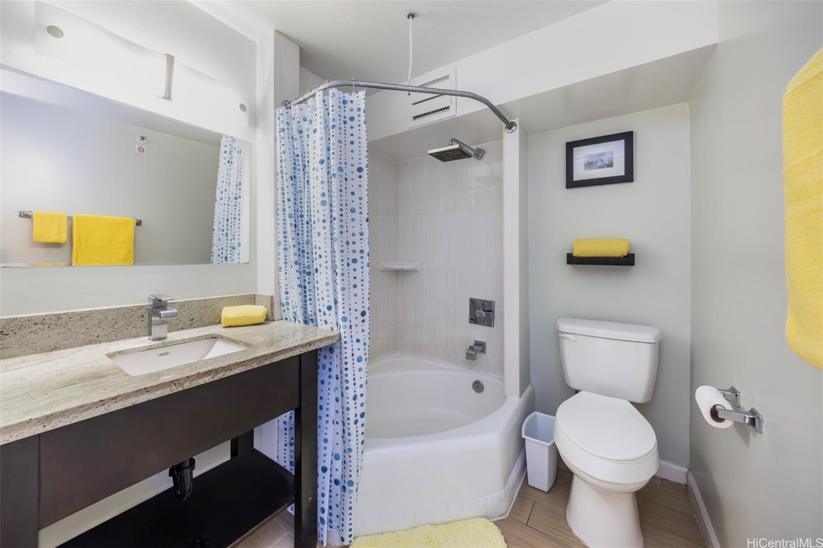 Island Colony condo # 1921, Honolulu, Hawaii - photo 11 of 16