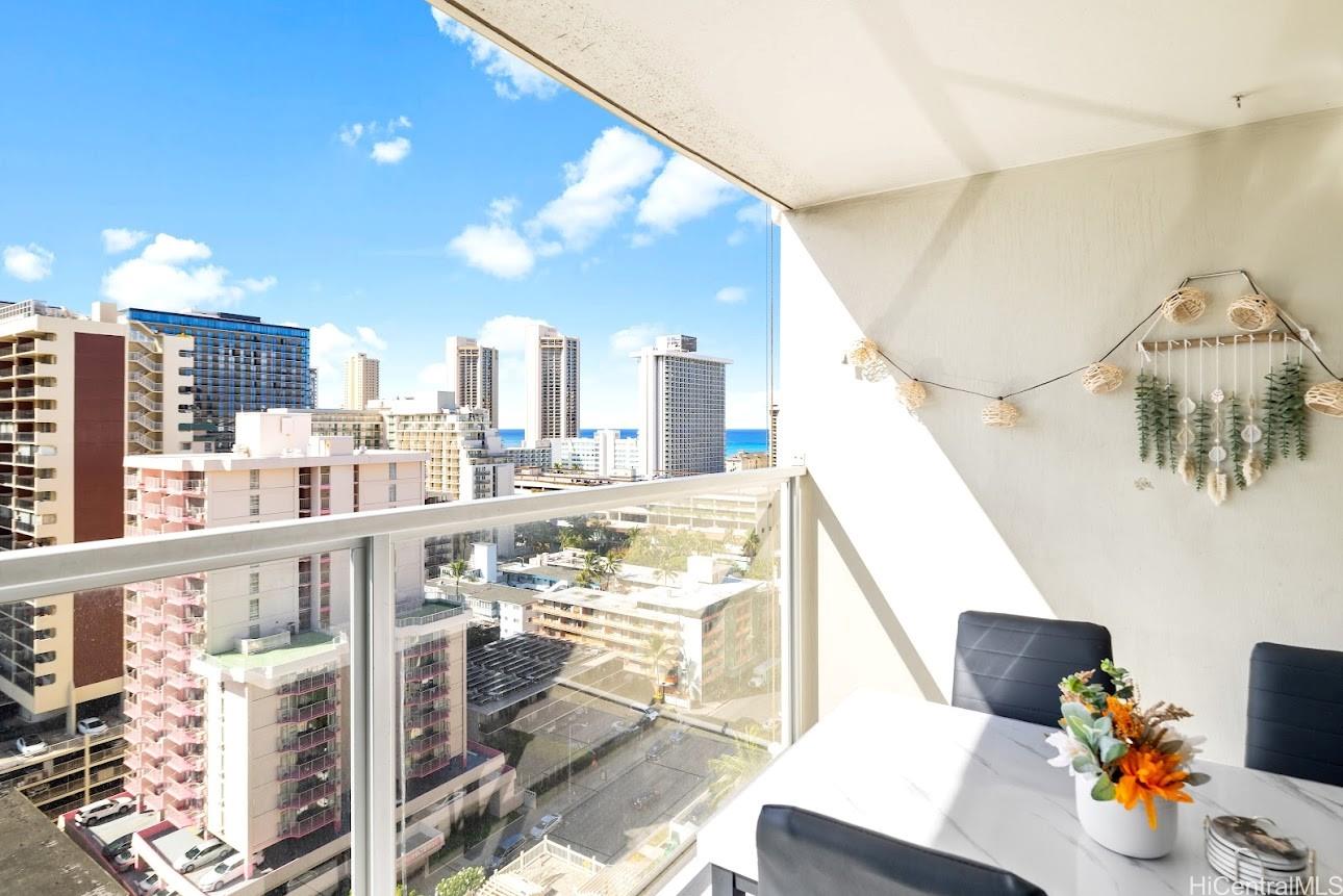 Island Colony condo # 2003, Honolulu, Hawaii - photo 11 of 18