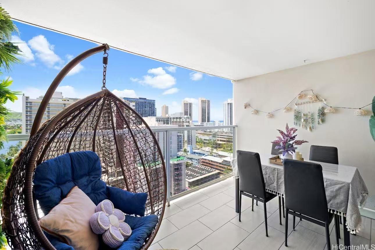 Island Colony condo # 2003, Honolulu, Hawaii - photo 12 of 18