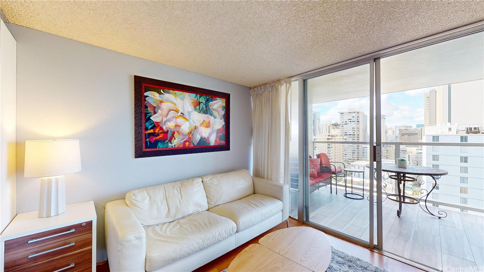 445 Seaside Ave Honolulu - Rental - photo 2 of 23