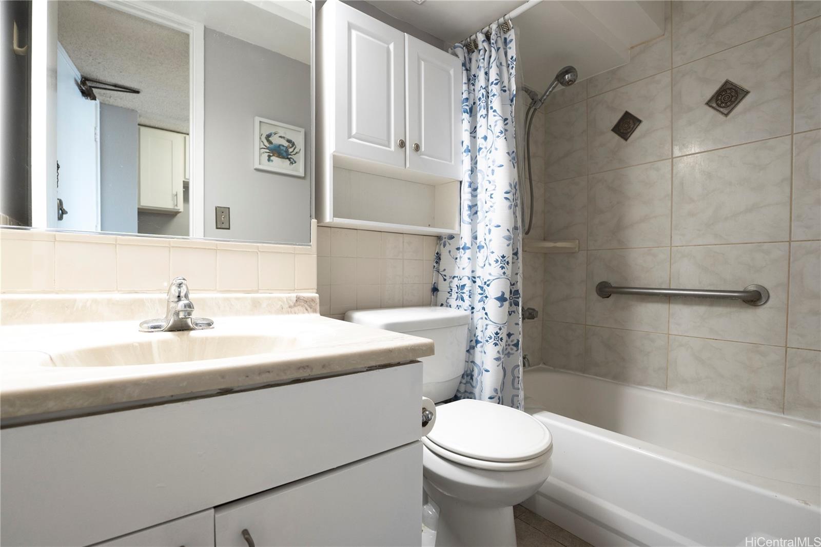 445 Seaside Ave Honolulu - Rental - photo 8 of 23