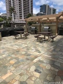 445 Seaside Ave Honolulu - Rental - photo 7 of 19