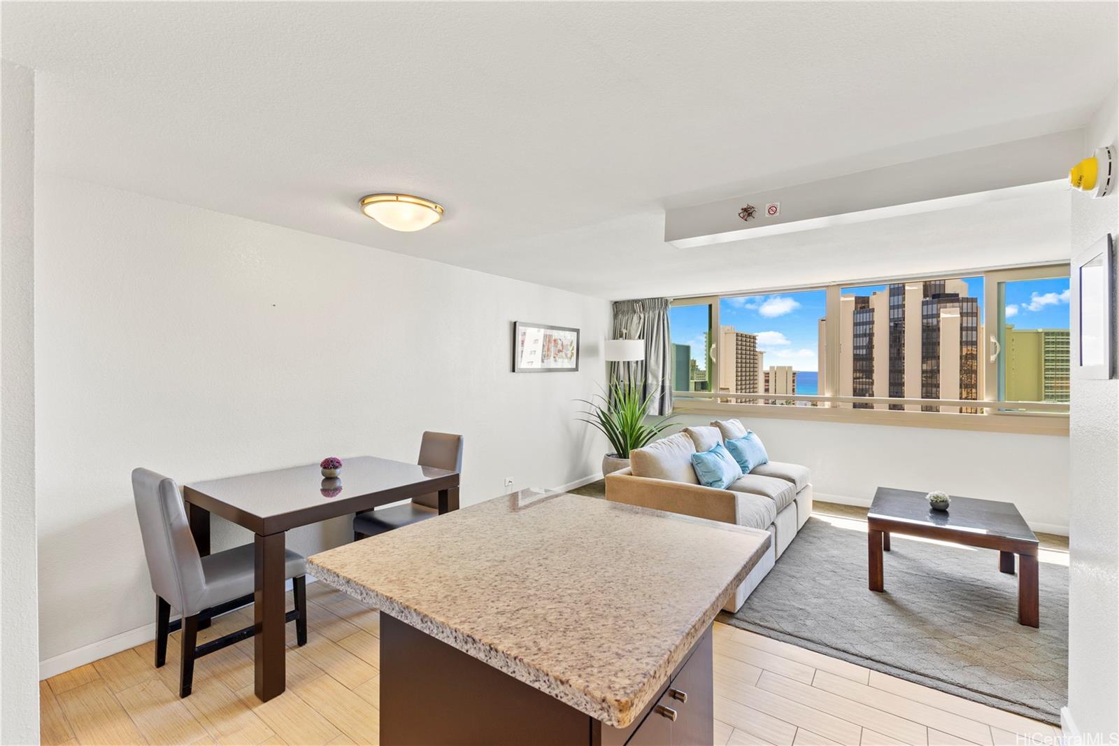 445 Seaside Ave Honolulu - Rental - photo 10 of 24