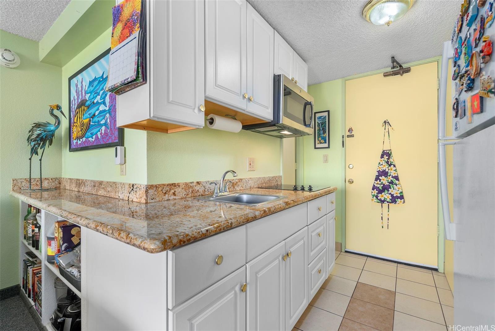 Island Colony condo # 2308, Honolulu, Hawaii - photo 7 of 22