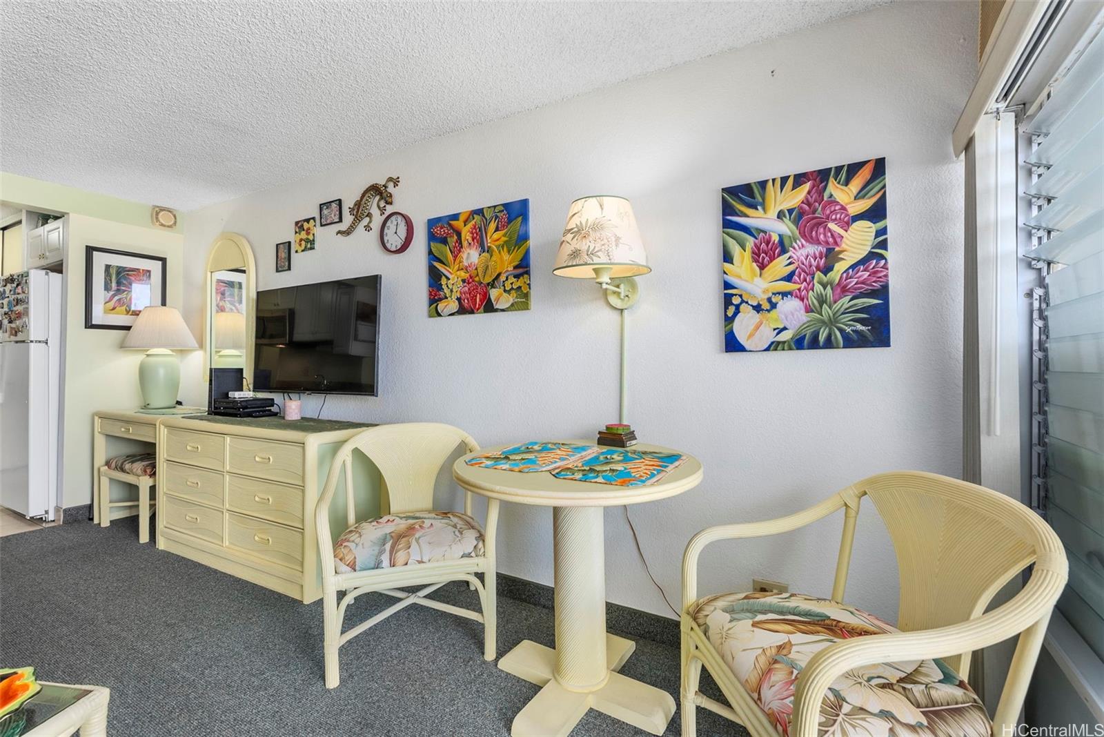 Island Colony condo # 2308, Honolulu, Hawaii - photo 8 of 22