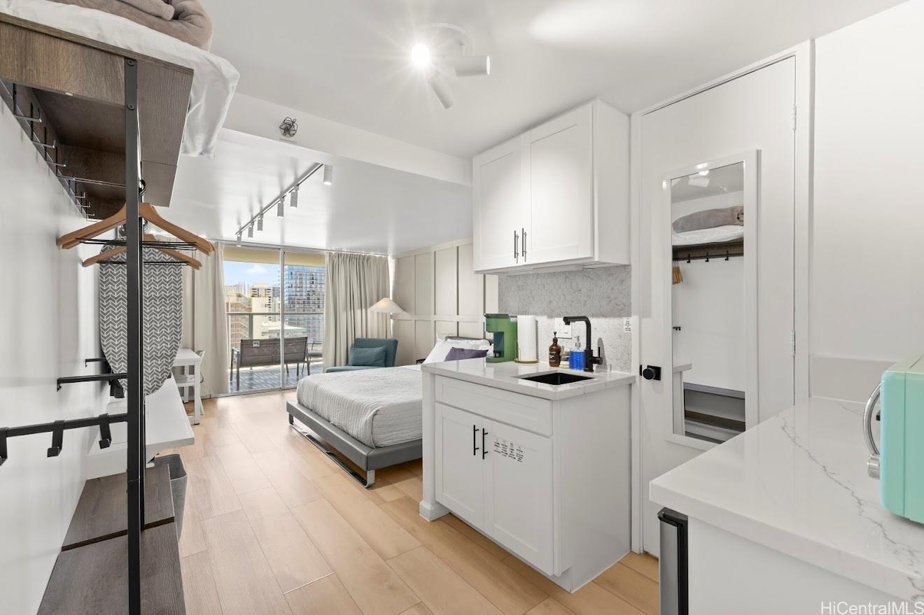 Island Colony condo # 2415, Honolulu, Hawaii - photo 11 of 25