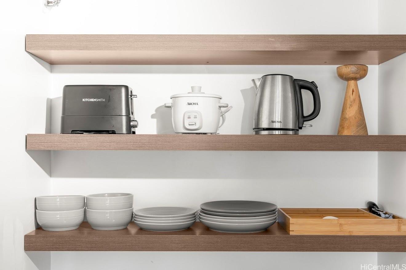 Island Colony condo # 2415, Honolulu, Hawaii - photo 15 of 25