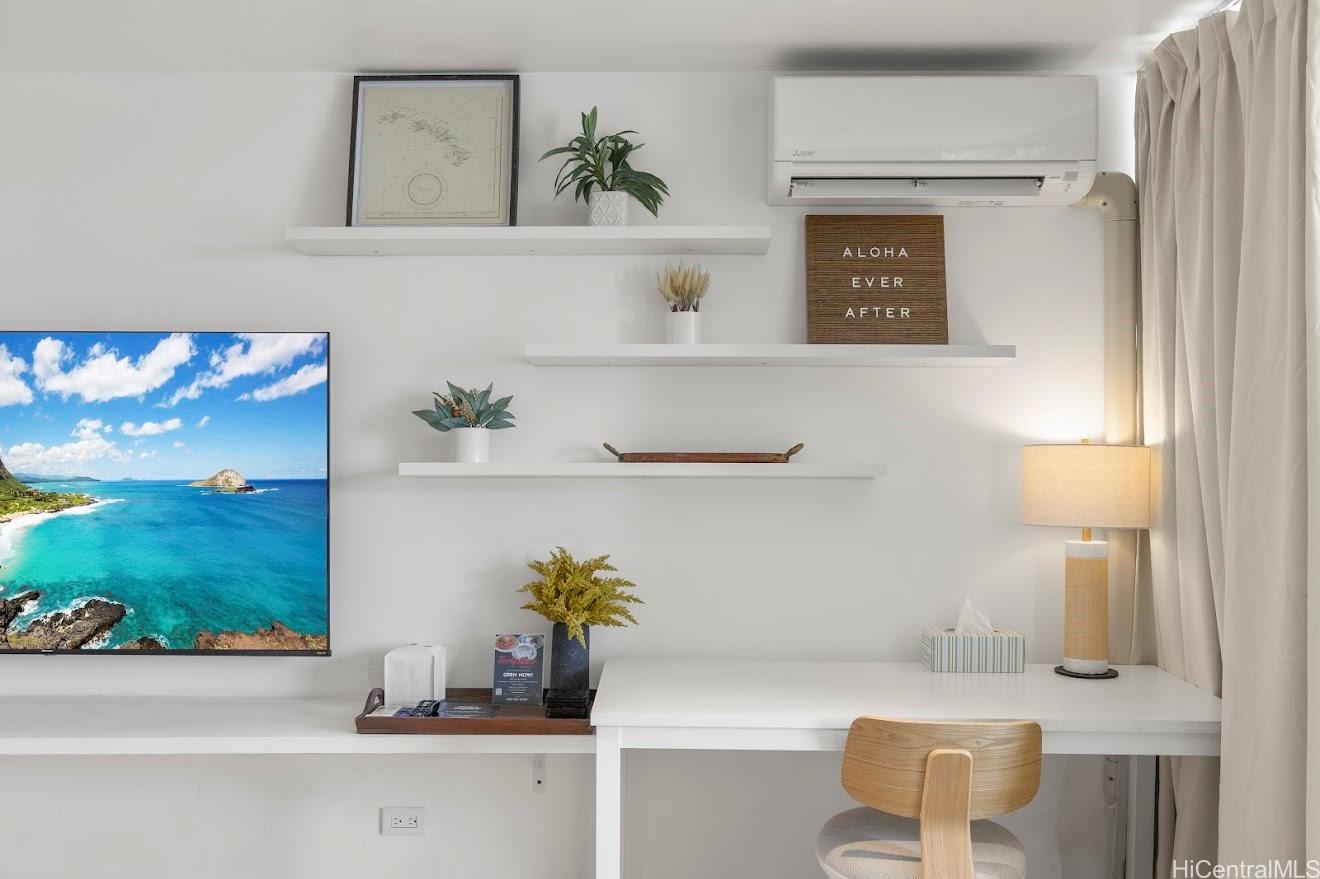 Island Colony condo # 2415, Honolulu, Hawaii - photo 10 of 25