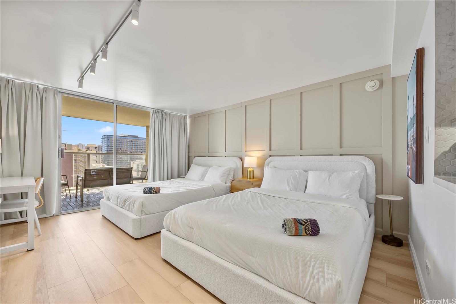 Island Colony condo # 2415, Honolulu, Hawaii - photo 2 of 24