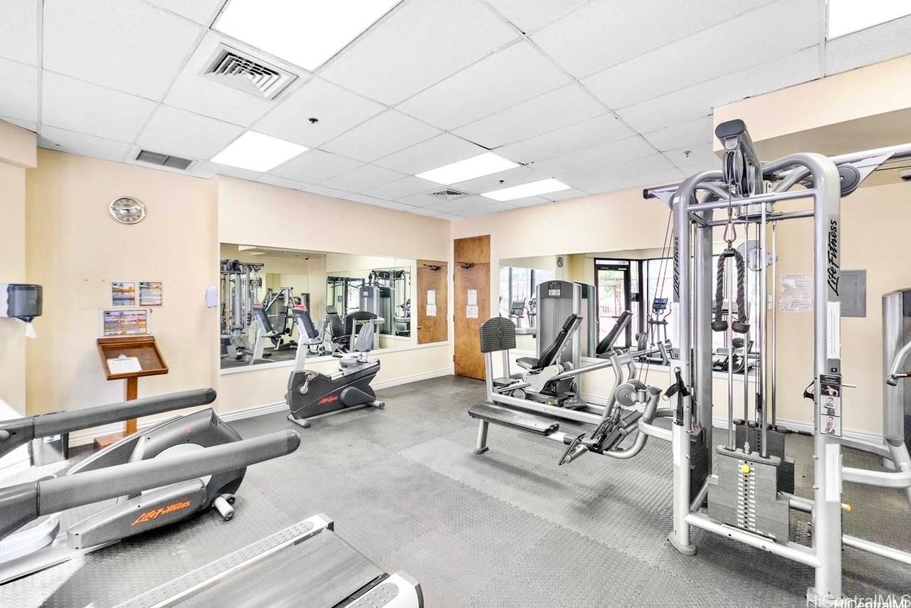 Island Colony condo # 2415, Honolulu, Hawaii - photo 23 of 24