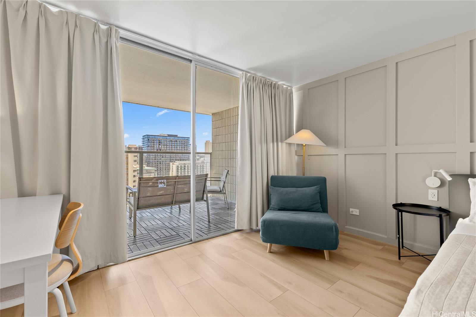 Island Colony condo # 2415, Honolulu, Hawaii - photo 7 of 25