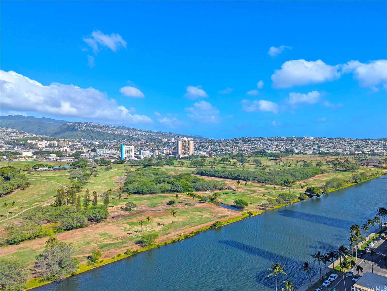 Island Colony condo # 2509, Honolulu, Hawaii - photo 9 of 17