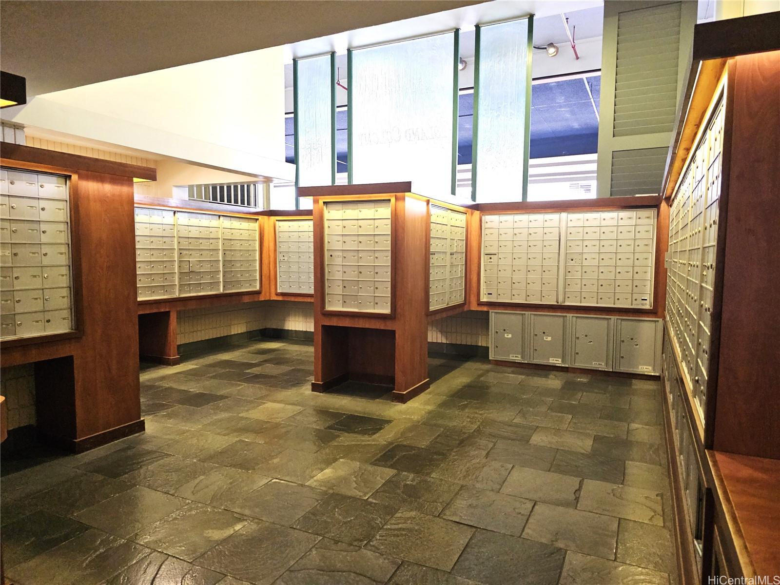 Island Colony condo # 2608, Honolulu, Hawaii - photo 18 of 19