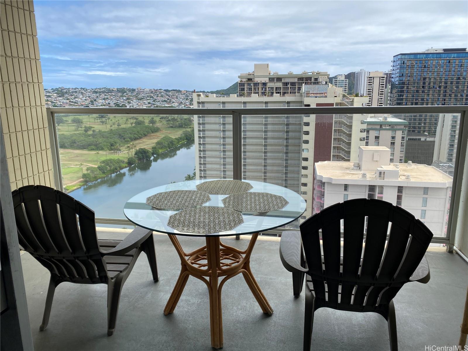 445 Seaside Ave Honolulu - Rental - photo 11 of 22