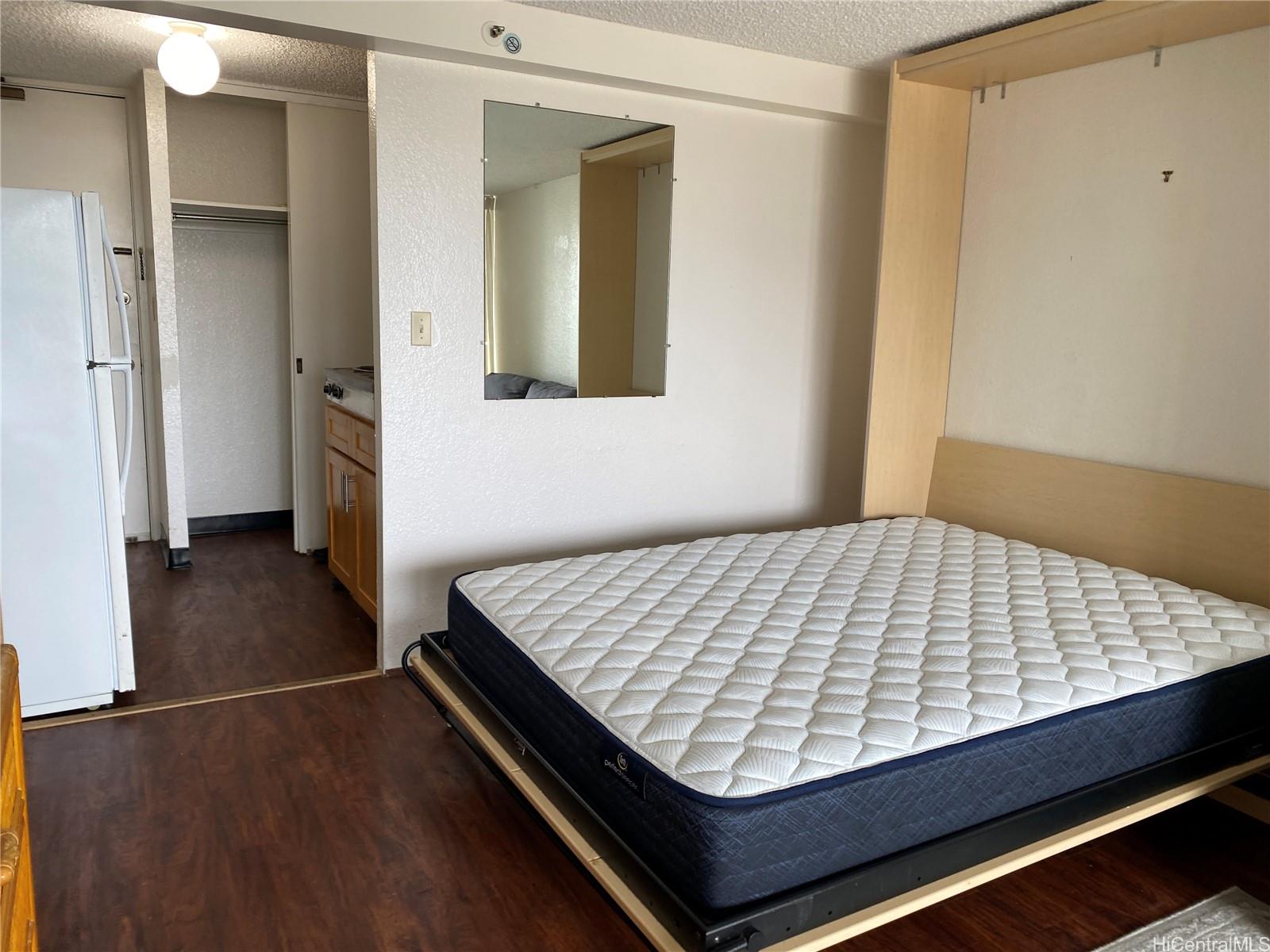 445 Seaside Ave Honolulu - Rental - photo 7 of 22