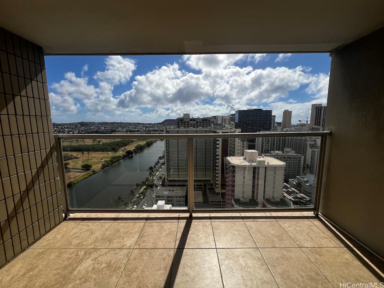 Island Colony condo # 2707, Honolulu, Hawaii - photo 4 of 16