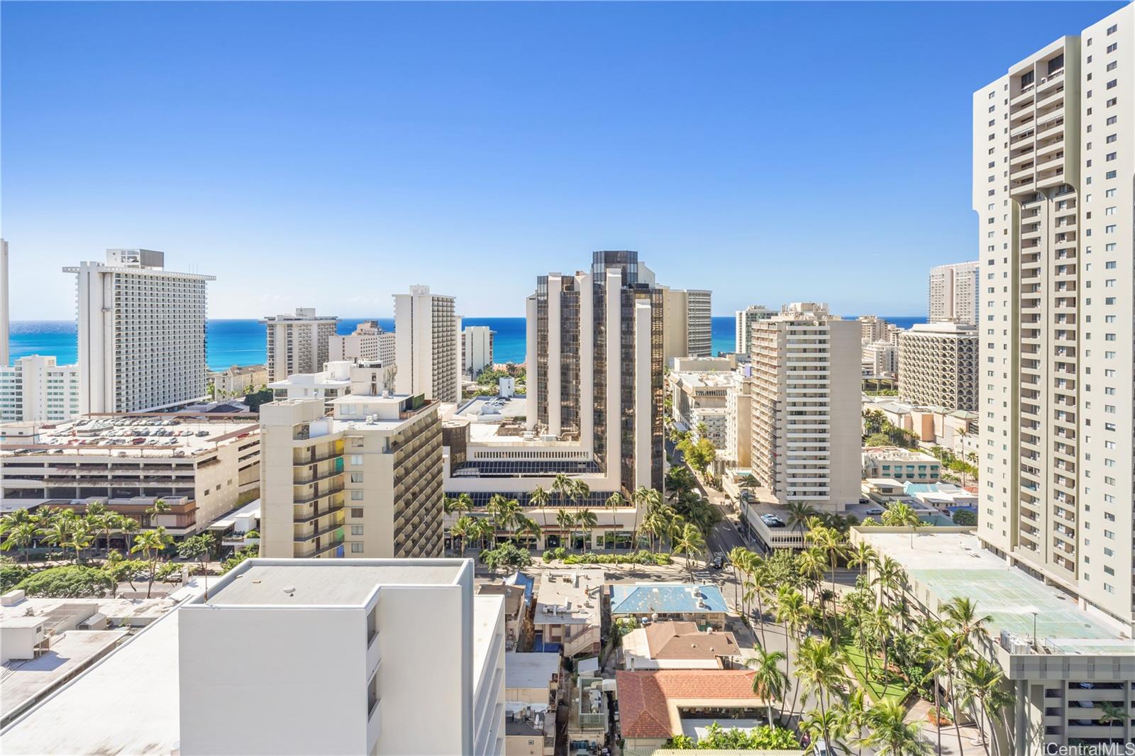 Island Colony condo # 2721, Honolulu, Hawaii - photo 4 of 25