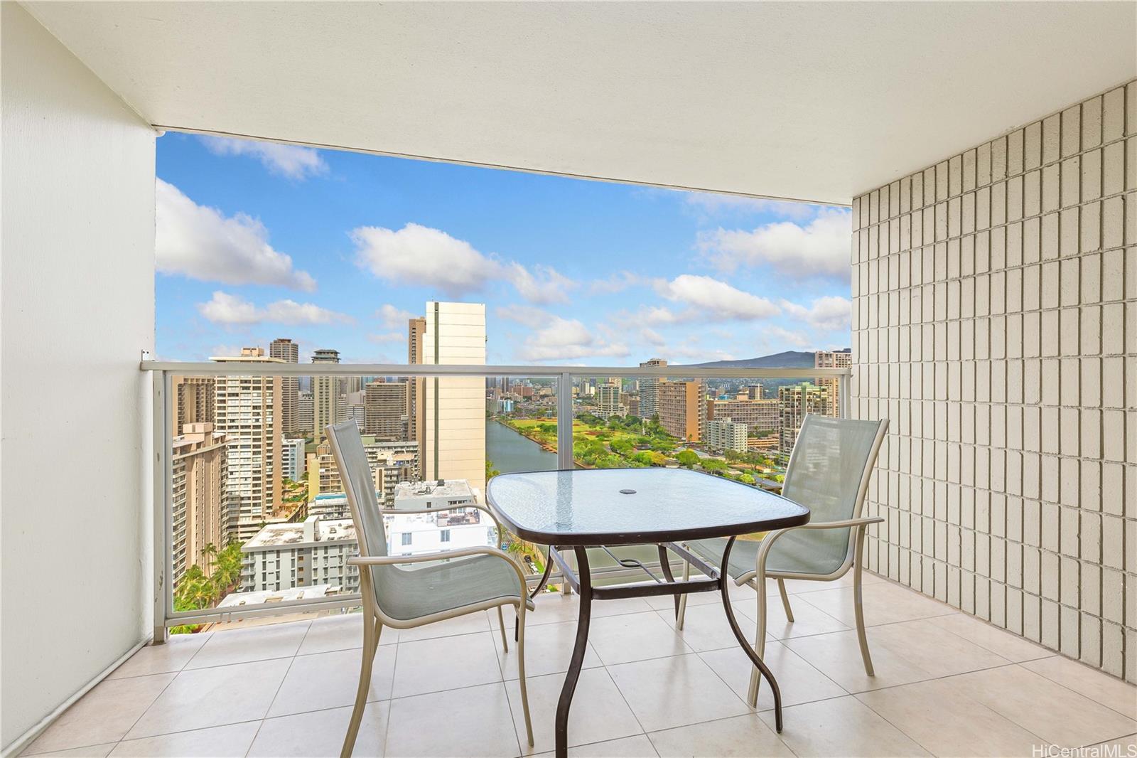 Island Colony condo # 2804, Honolulu, Hawaii - photo 8 of 25