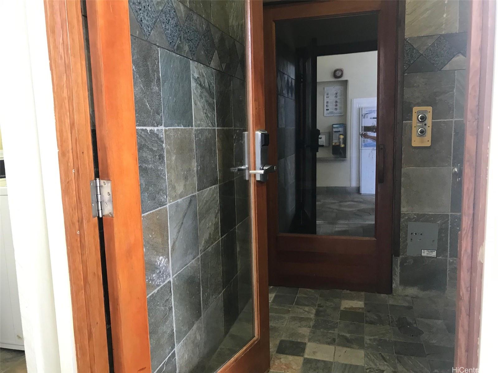 Island Colony condo # 2815, Honolulu, Hawaii - photo 13 of 21