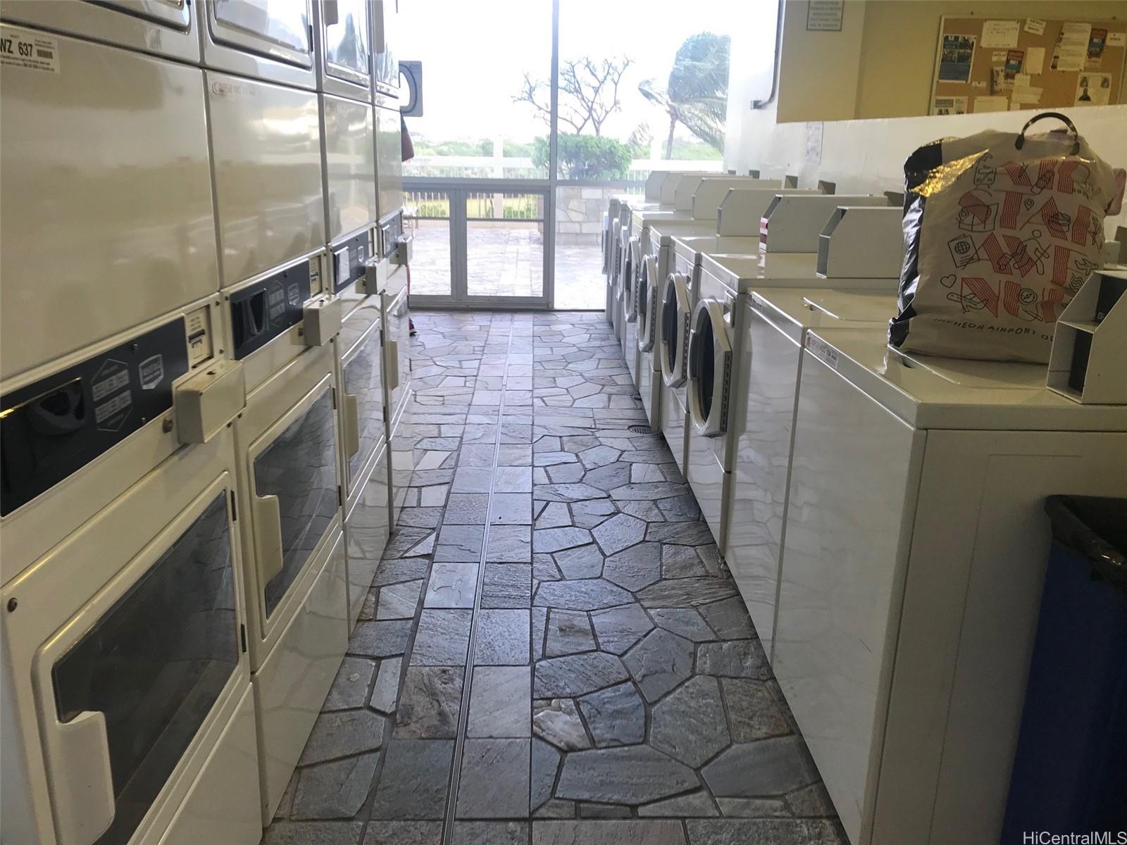 Island Colony condo # 2815, Honolulu, Hawaii - photo 16 of 21