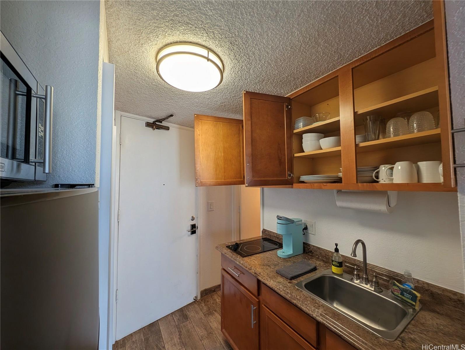 Island Colony condo # 2906, Honolulu, Hawaii - photo 13 of 25