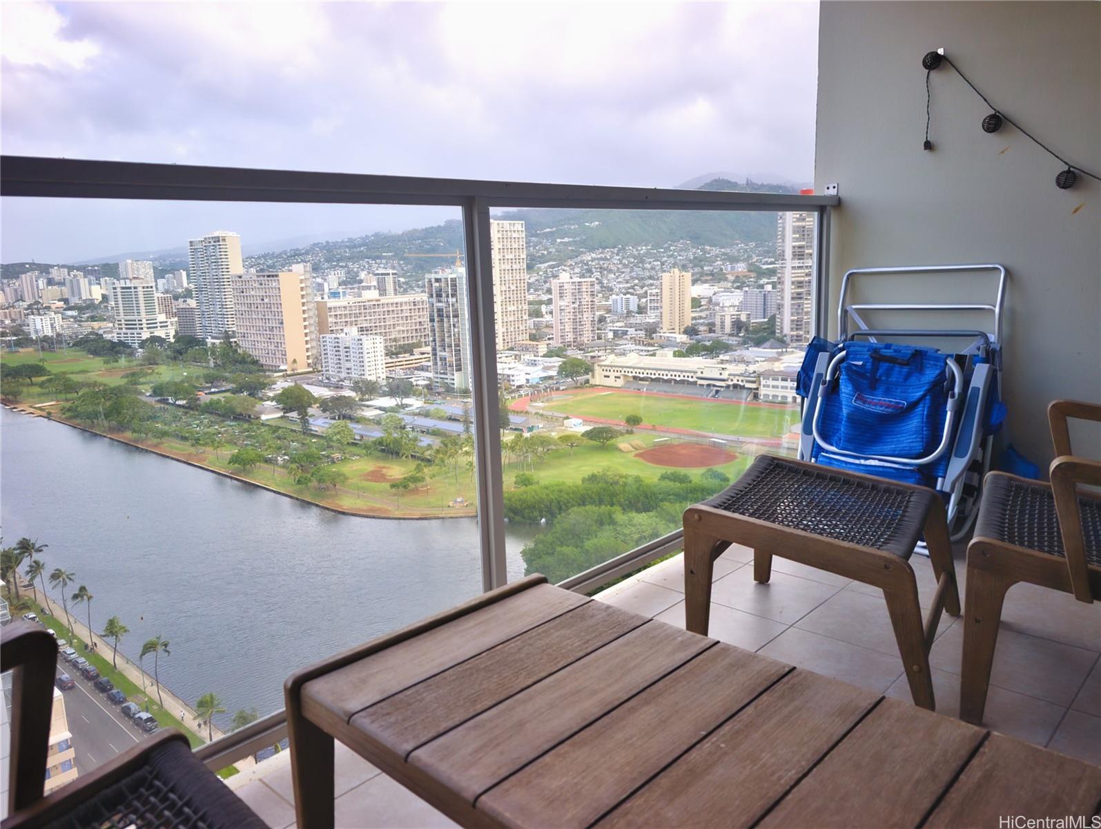 Island Colony condo # 2906, Honolulu, Hawaii - photo 3 of 25