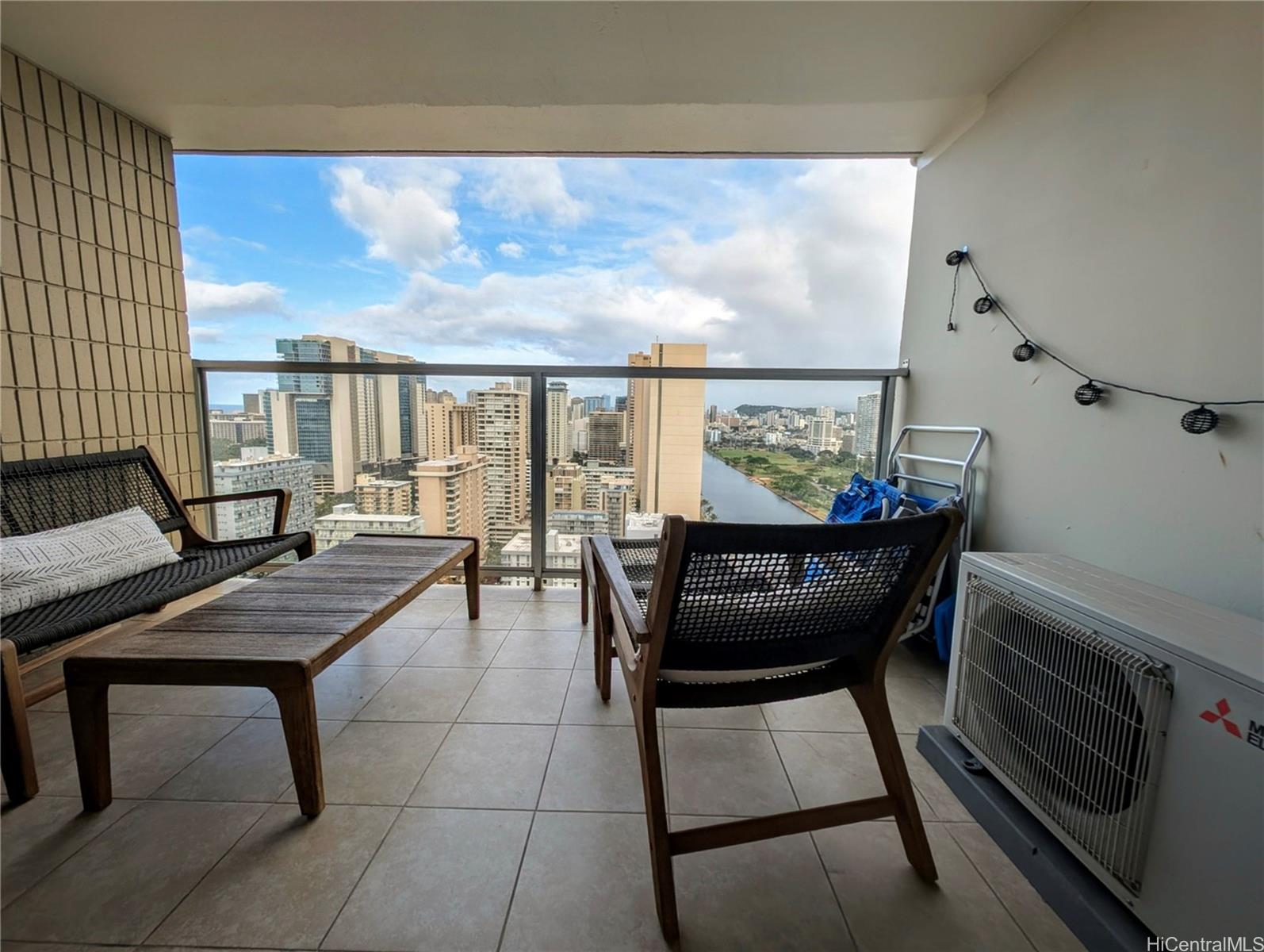 Island Colony condo # 2906, Honolulu, Hawaii - photo 6 of 25