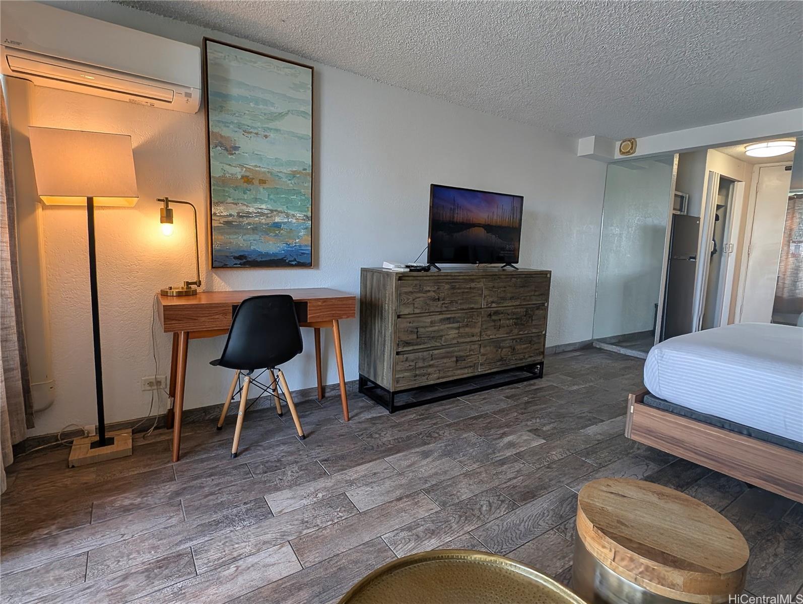 Island Colony condo # 2906, Honolulu, Hawaii - photo 8 of 25