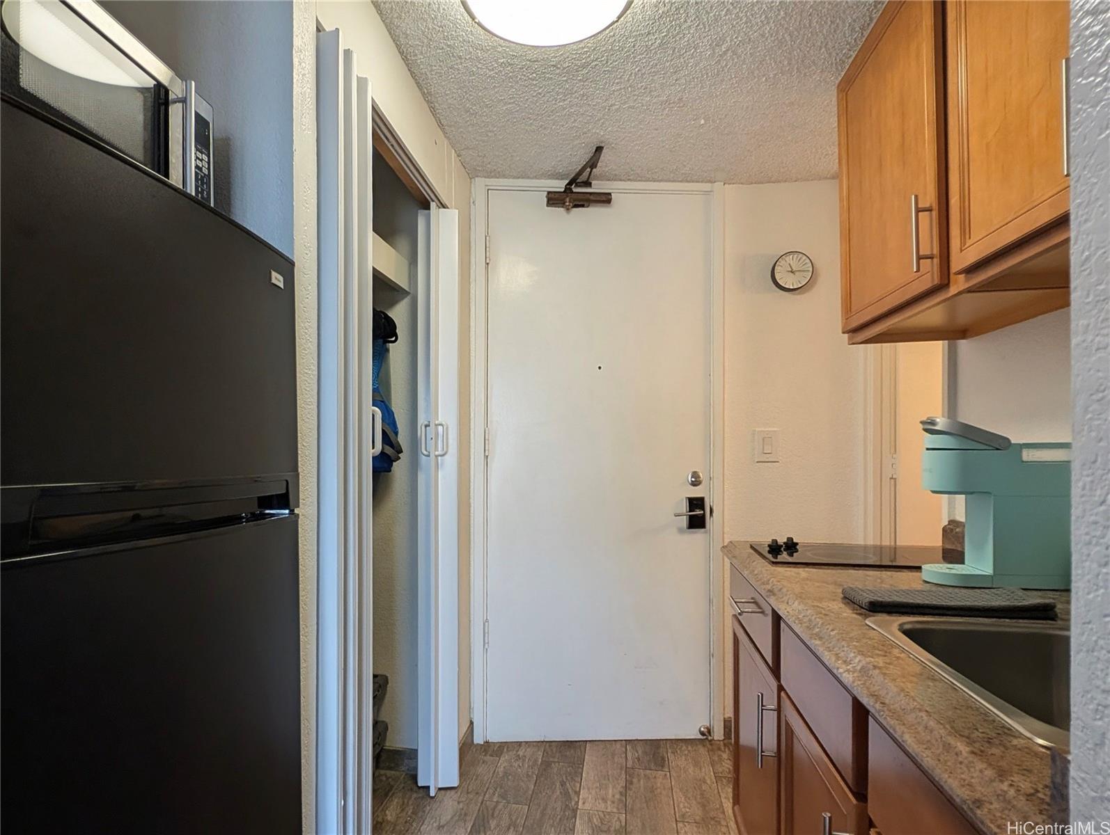 Island Colony condo # 2906, Honolulu, Hawaii - photo 10 of 25