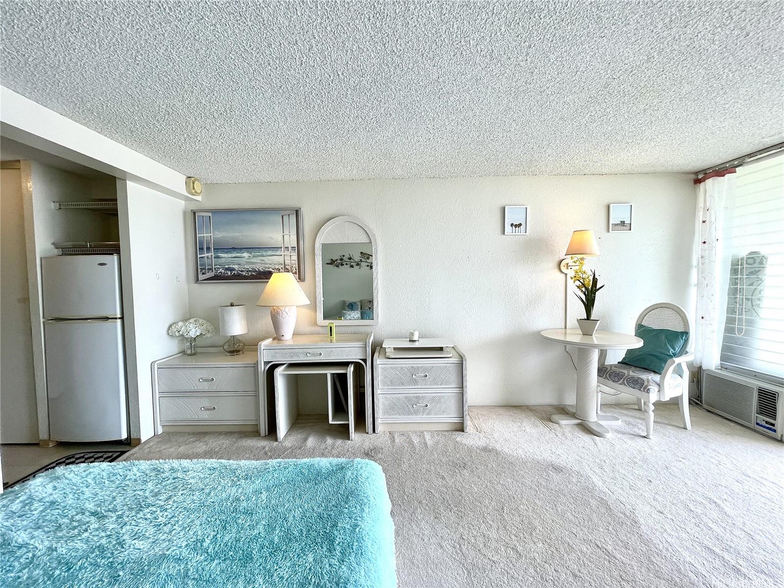 Island Colony condo # 2908, Honolulu, Hawaii - photo 5 of 17