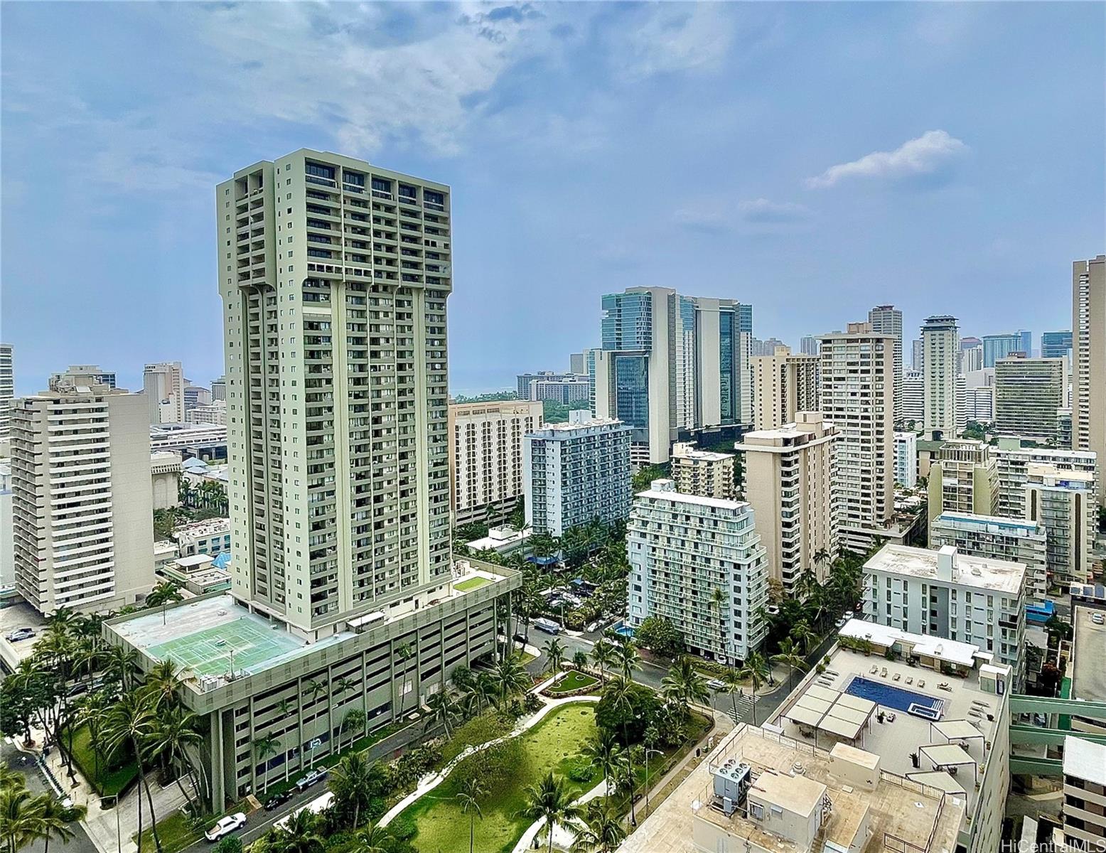 Island Colony condo # 2908, Honolulu, Hawaii - photo 10 of 17