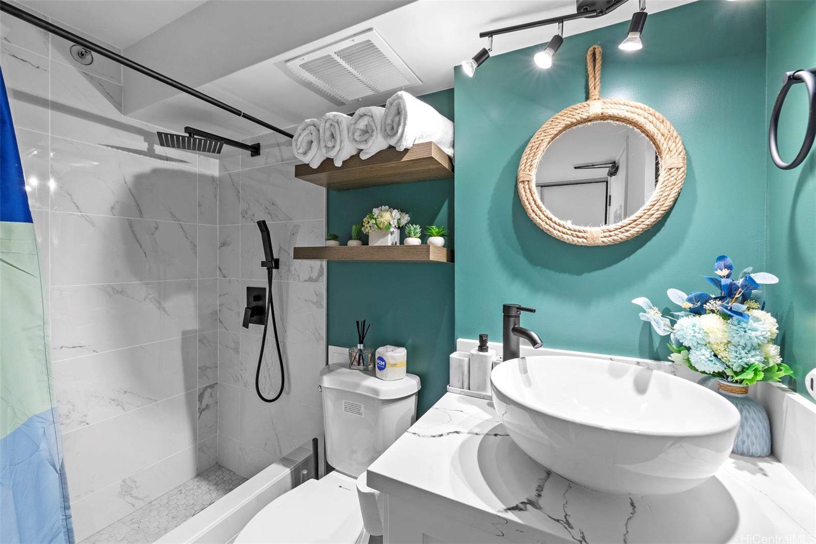 Island Colony condo # 2912, Honolulu, Hawaii - photo 17 of 21