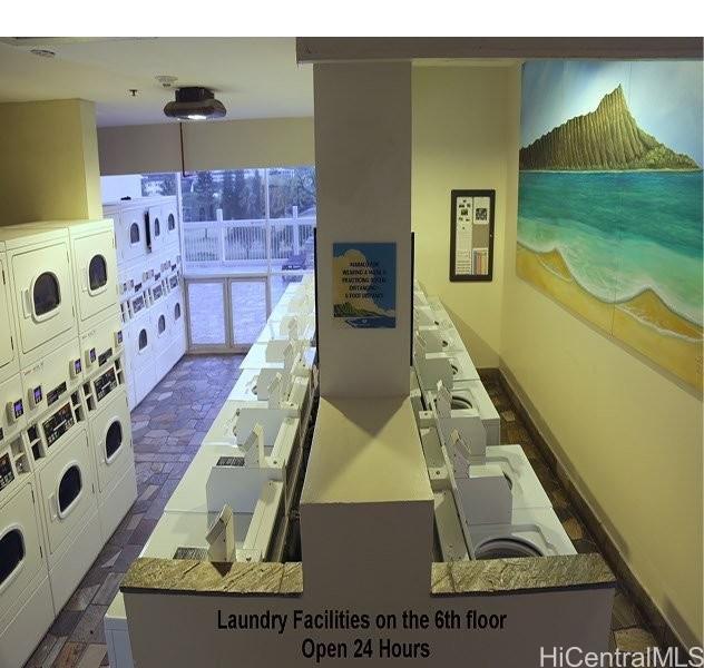 445 Seaside Ave Honolulu - Rental - photo 15 of 25