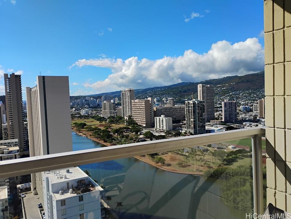 445 Seaside Ave Honolulu - Rental - photo 3 of 13