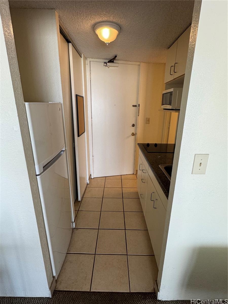 Island Colony condo # 3206, Honolulu, Hawaii - photo 10 of 24