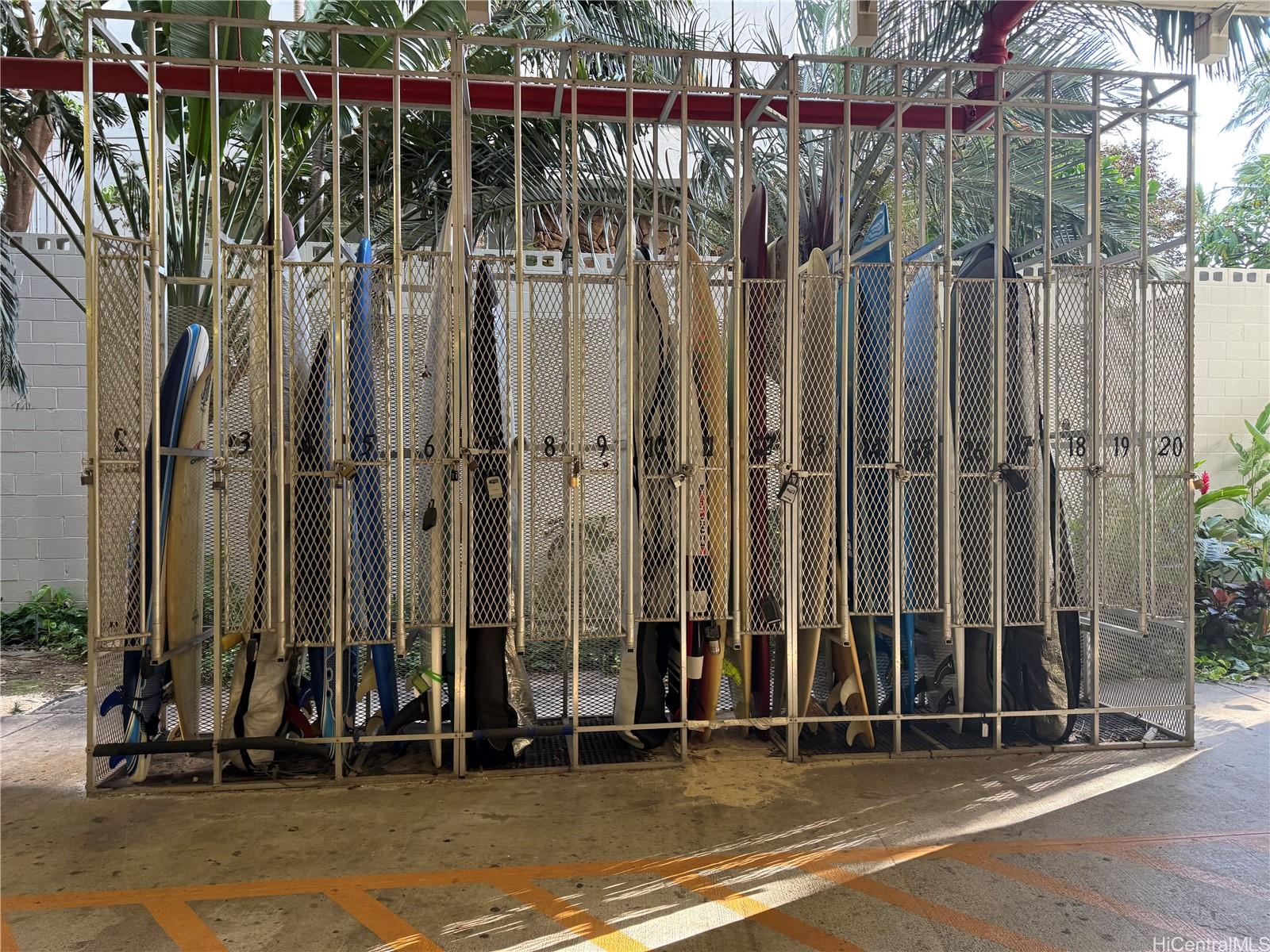 Island Colony condo # 3816, Honolulu, Hawaii - photo 20 of 22