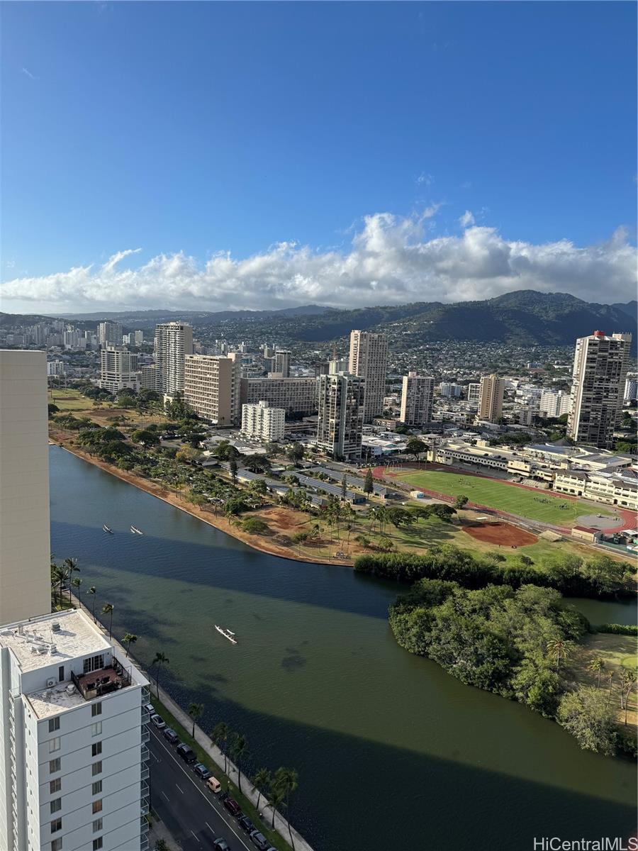 Island Colony condo # 3816, Honolulu, Hawaii - photo 5 of 22