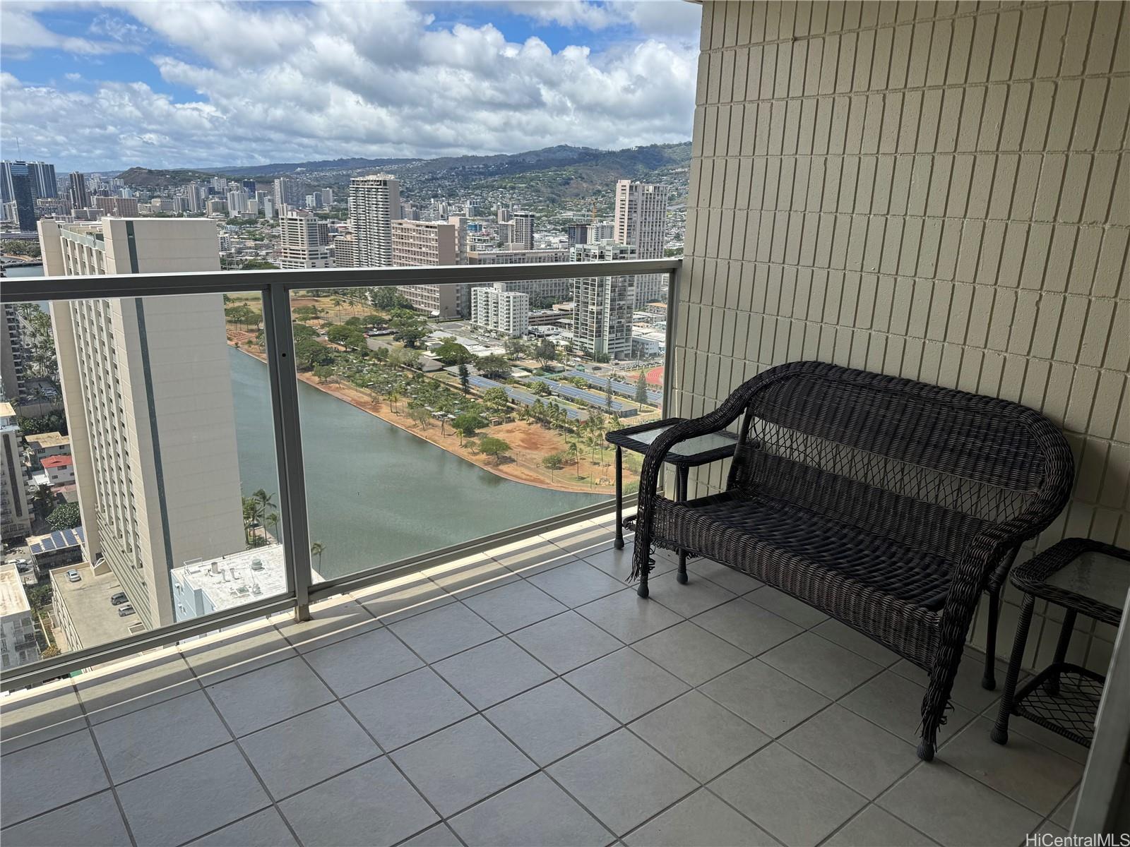 Island Colony condo # 3816, Honolulu, Hawaii - photo 7 of 22