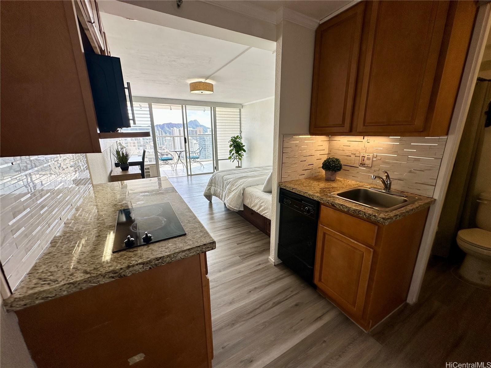 Island Colony condo # 3905, Honolulu, Hawaii - photo 7 of 25