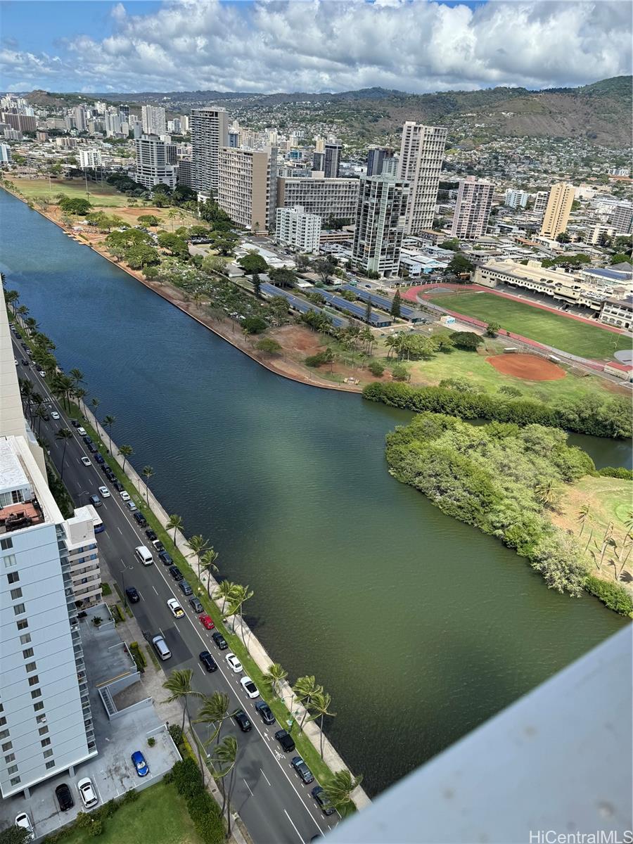Island Colony condo # 3906, Honolulu, Hawaii - photo 12 of 15