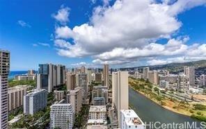 Island Colony condo # 3906, Honolulu, Hawaii - photo 4 of 15