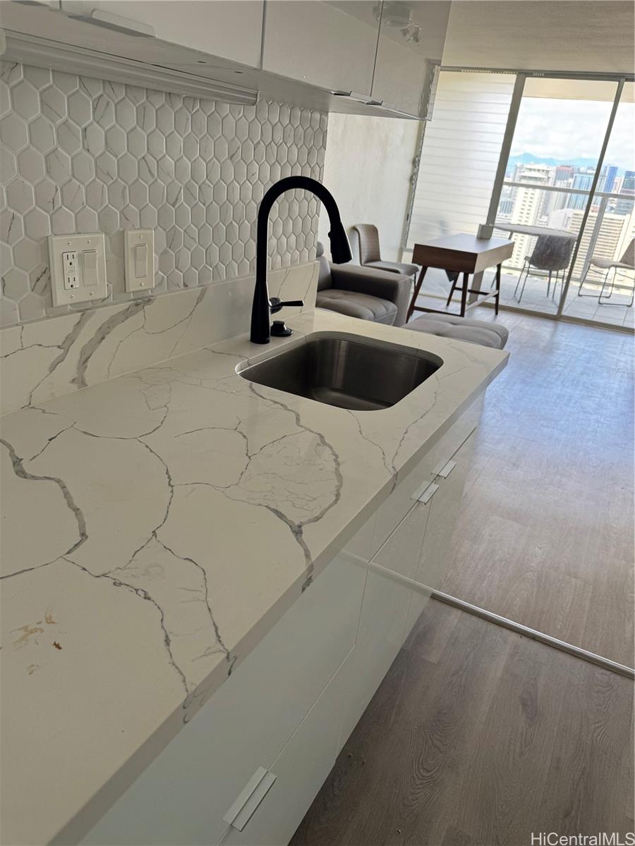 Island Colony condo # 3906, Honolulu, Hawaii - photo 8 of 15