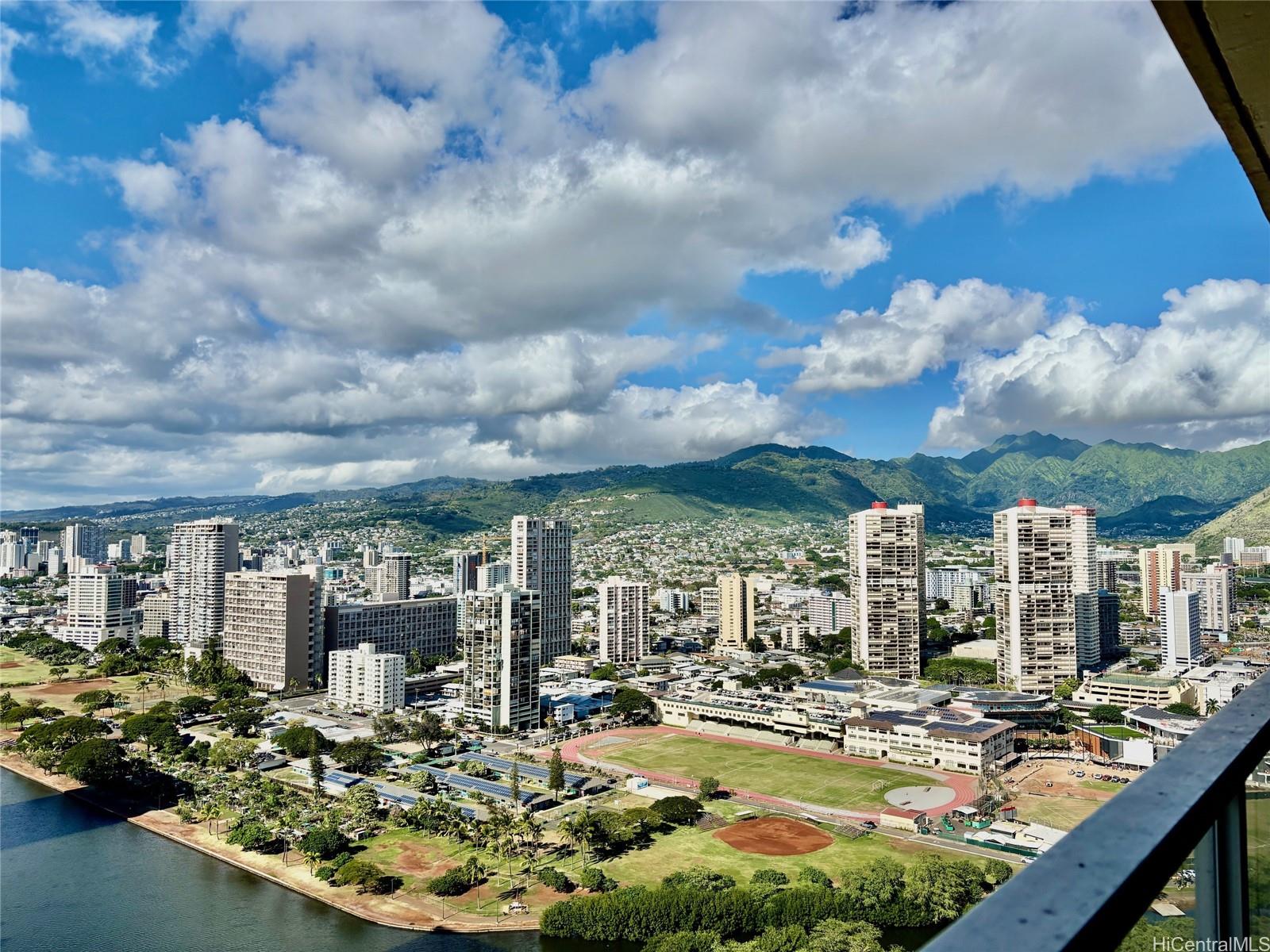 Island Colony condo # 3916, Honolulu, Hawaii - photo 3 of 21