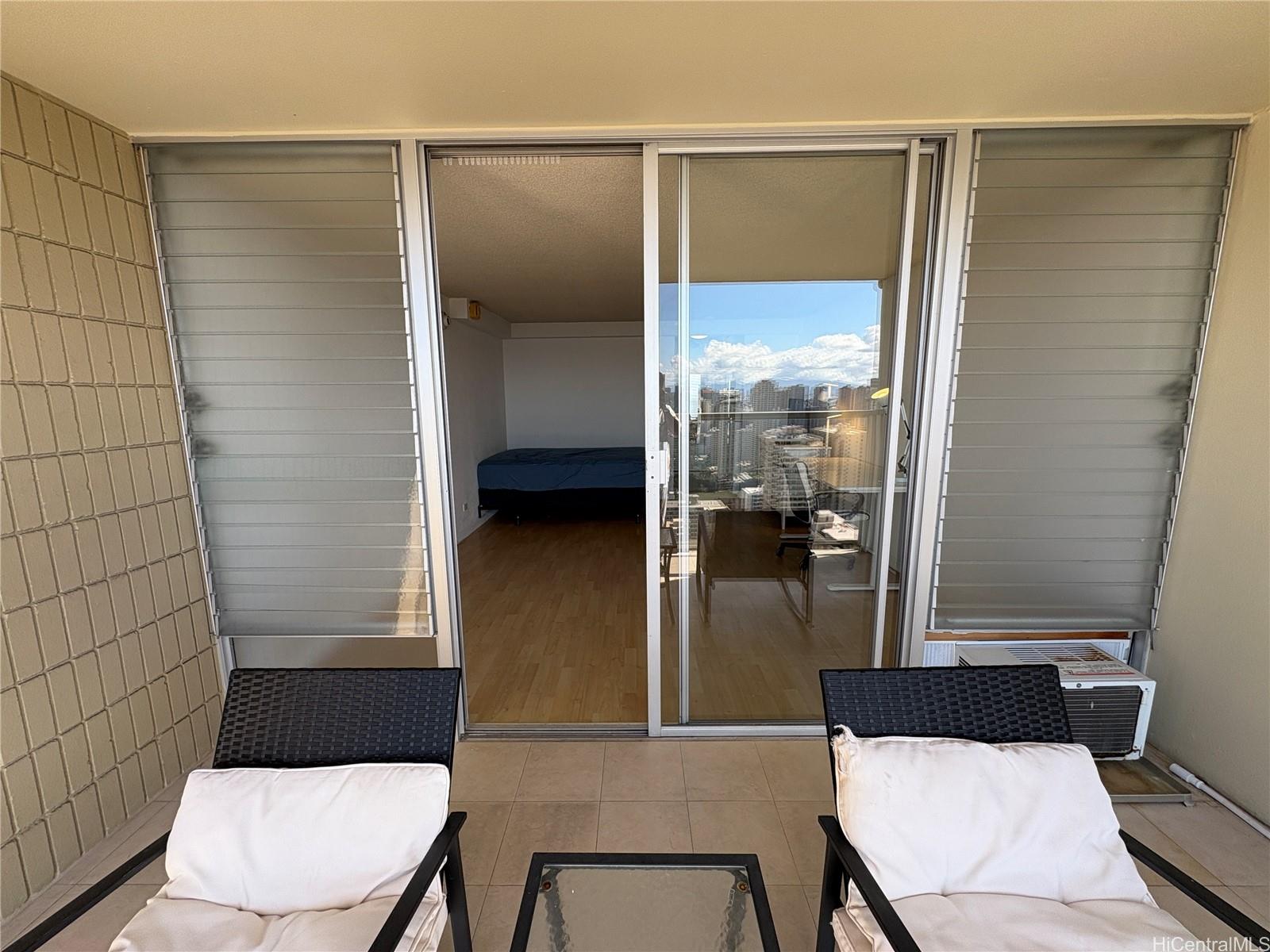 Island Colony condo # 4104, Honolulu, Hawaii - photo 2 of 11