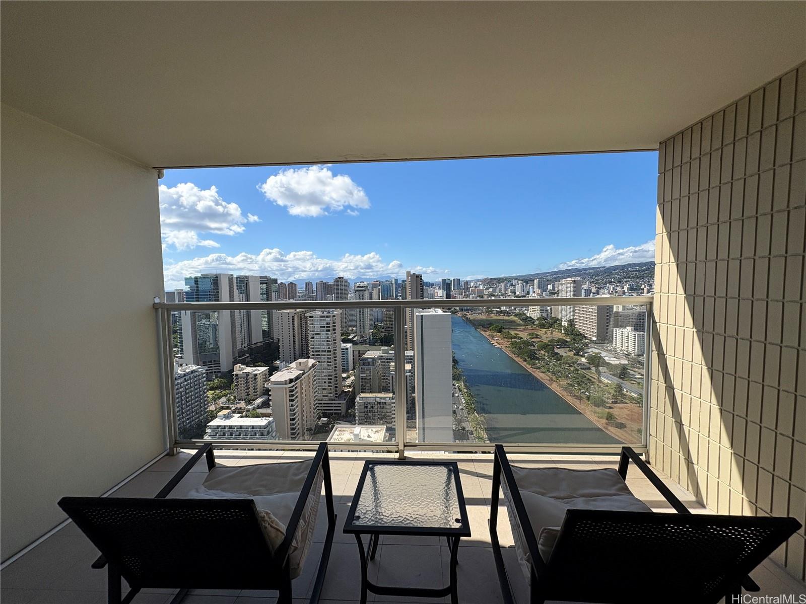 Island Colony condo # 4104, Honolulu, Hawaii - photo 10 of 11