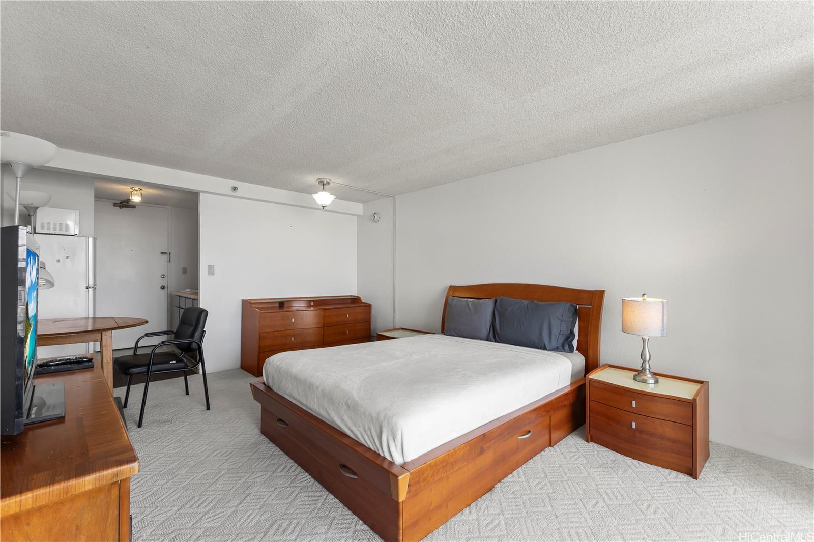 Island Colony condo # 4110, Honolulu, Hawaii - photo 3 of 15