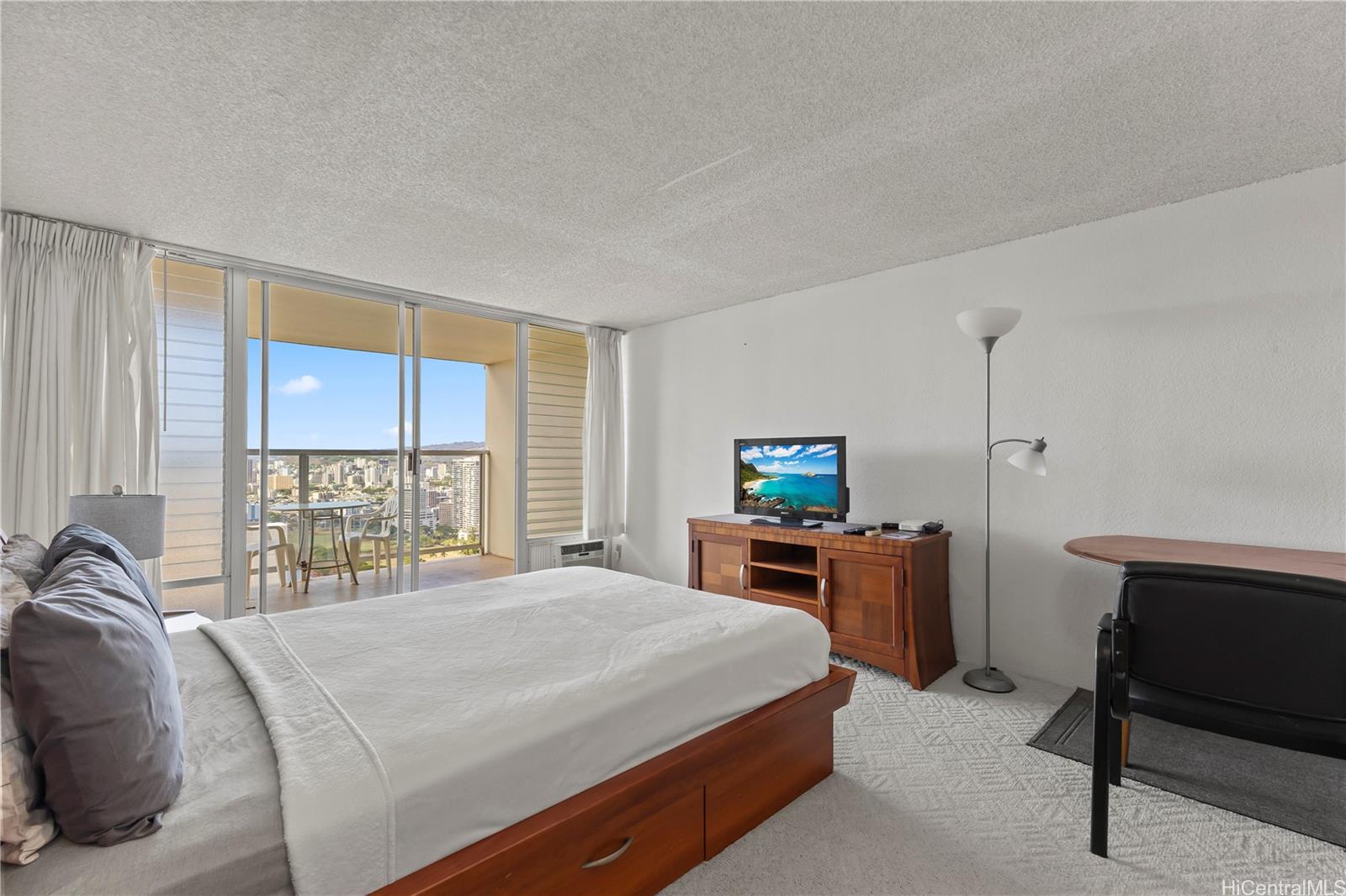 Island Colony condo # 4110, Honolulu, Hawaii - photo 4 of 15