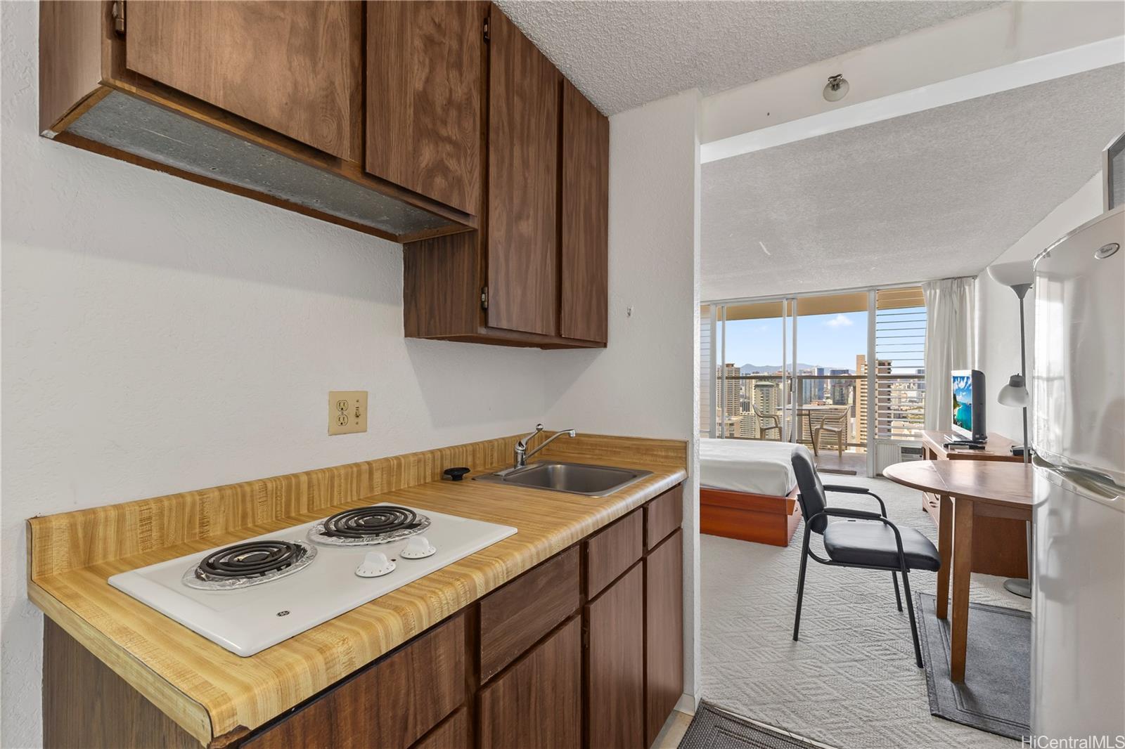 Island Colony condo # 4110, Honolulu, Hawaii - photo 8 of 15